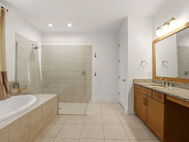7857 Redonda Loop — Photo 26