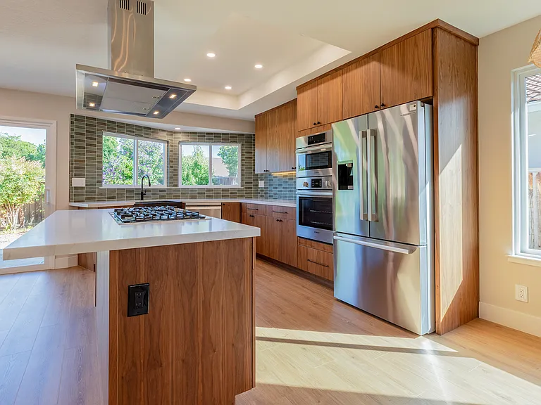 1236 Isengard Dr — Photo 17
