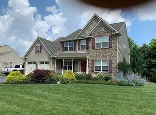 857 Ballstown Rd, Lititz, PA 17543