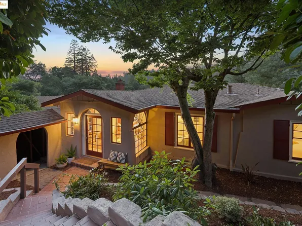 1832 Woodhaven Way, Oakland, CA 94611