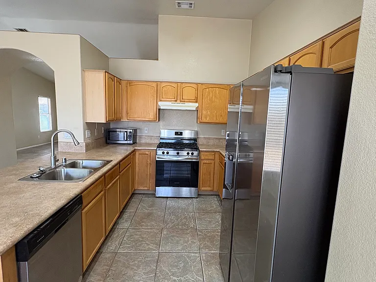 7320 Expedition St — Photo 6
