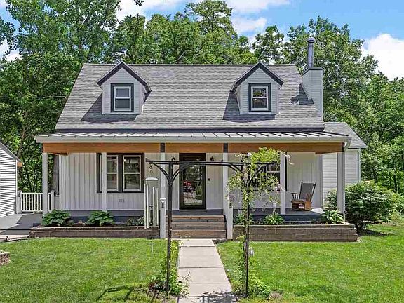 3rd image of 1388 Hickory Hollow Rd NE