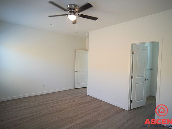 5th image of 8300 Grandy St #B