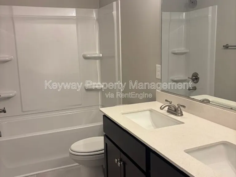 2044 Denmark Ave SE — Photo 15