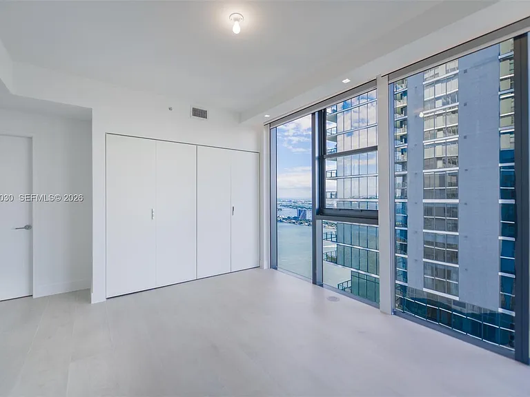 700 NE 24th St #5107 — Photo 34