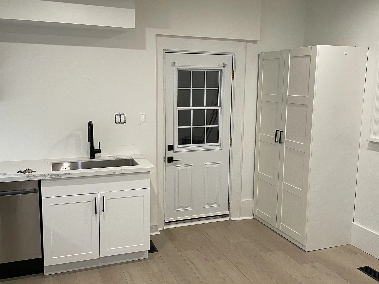 1 bed, $1,650 — Photo 3
