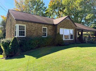 2108 Bunner Ridge Rd, Fairmont, WV 26554