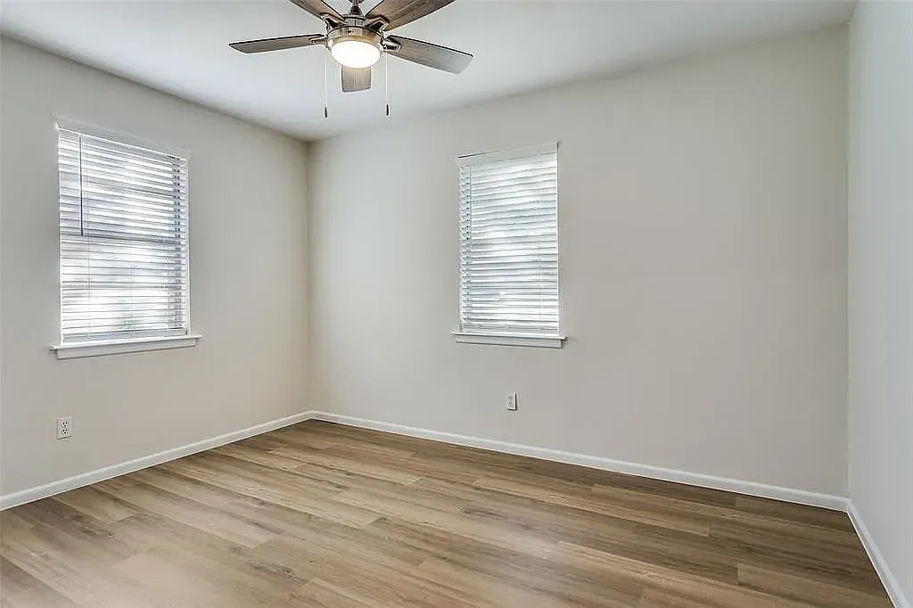 3 bed, 1465 sqft, $2,100 — Photo 2