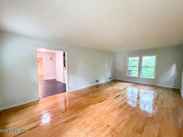 104 Wexford Way — Photo 16