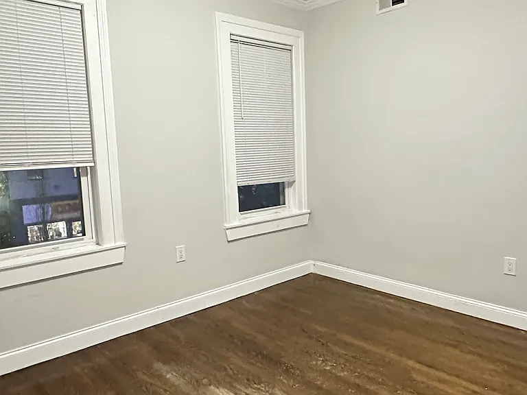 3110 Washington St #3 — Photo 15