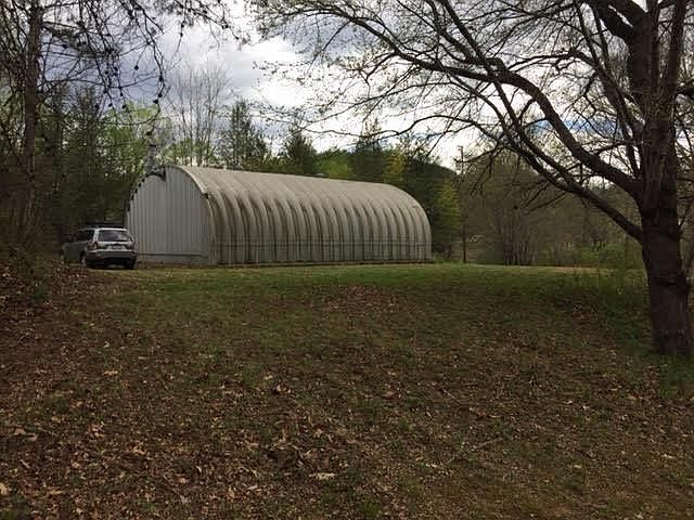 1st image of 37 Warbler Ln
