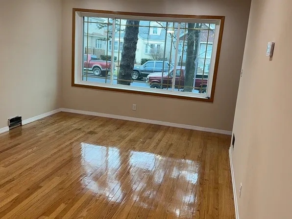 12424 S Stewart Ave, Chicago, IL 60628