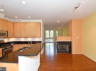 1628 N Rhodes St, Arlington, VA 22209