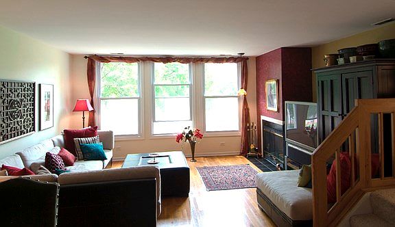 2nd image of 1174 S Plymouth Ct APT 2NW