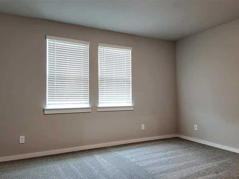 16817 Harvest Grove Ln — Photo 12
