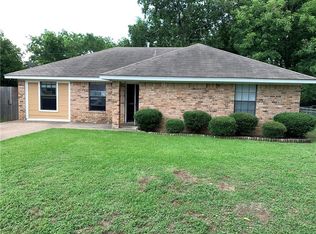 1111 Williams Ave, Cleburne, TX 76033