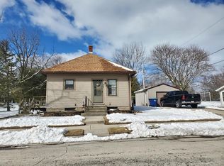 403 2nd St, Kewaunee, WI 54216