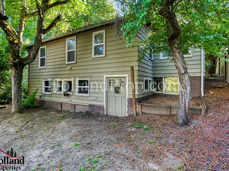 9601 SW 42nd Ave — Photo 17