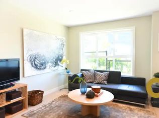 2222 Alder St #1A, Vancouver, BC V6H2R9