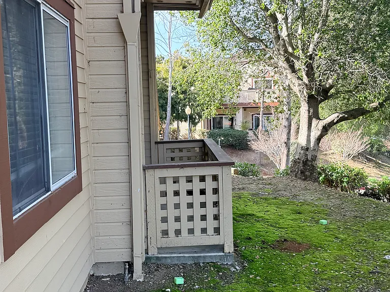 103 Tuscany Ct — Photo 38