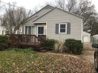 1506 Pierce Rd, Lansing, MI 48910