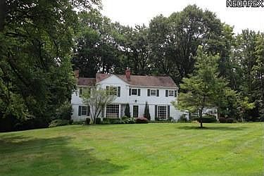 1st image of 240 Meadowhill Ln
