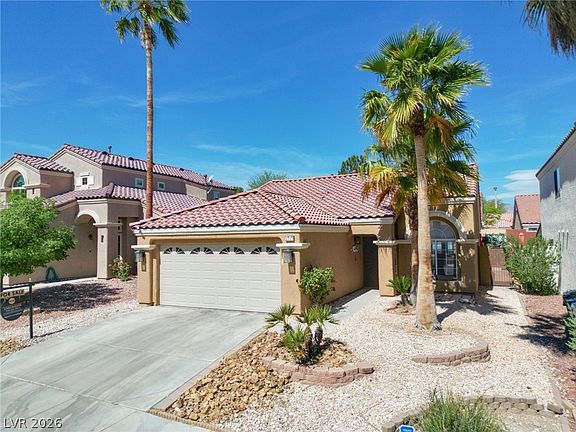 2nd image of 1717 Matador Way