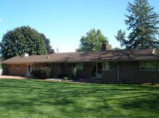 3505 Waverly Hills Rd, Lansing, MI 48917