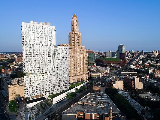 4th image of 22 Lafayette Ave #31H