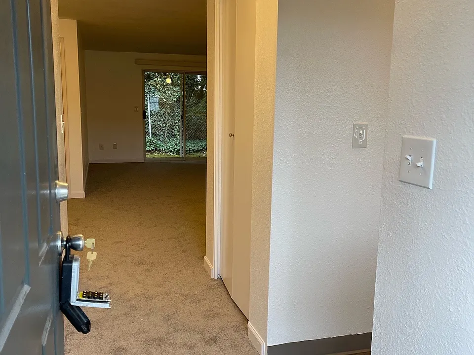 Birchwood Lane Apartments