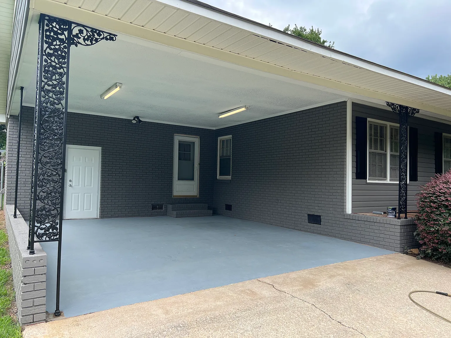 4 bed, 2195 sqft, $2,024 — Photo 4