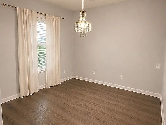 5th image of 202 Kelsey Blvd