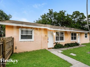 800 SW 9th Ct, Pompano Beach, FL 33060