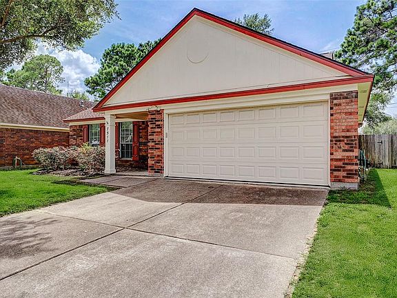 3rd image of 7511 Marble Glen Ln