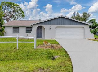 880 Queen Rd, Venice, FL 34293