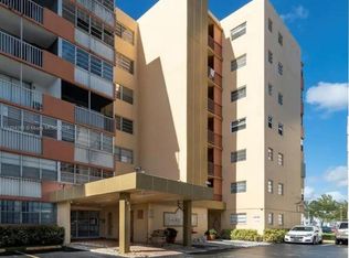 16400 NE 17th Ave APT 601, North Miami Beach, FL 33162