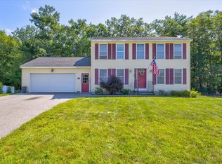 10 Dobson Rd, Berwick, ME 03901