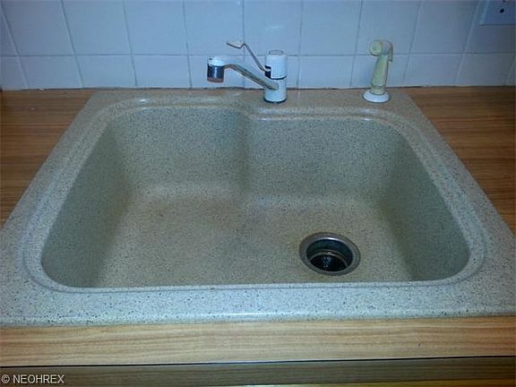 5th image of 3311 Grovewood Ave