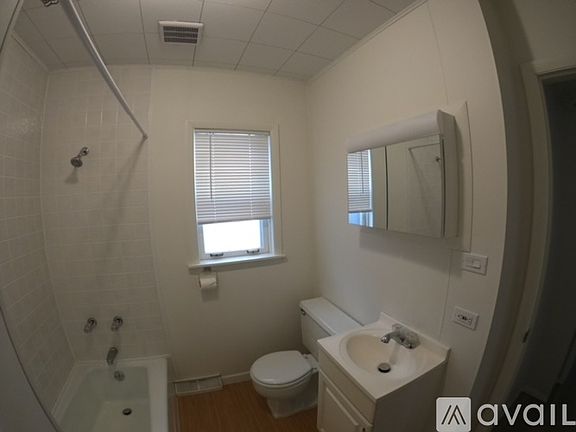 4th image of 220 Marengo Ave
