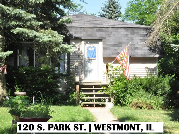 120 S Park St #1, Westmont, IL 60559