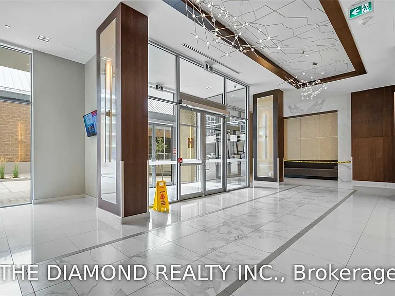 591 Sheppard Ave E #505 — Photo 3