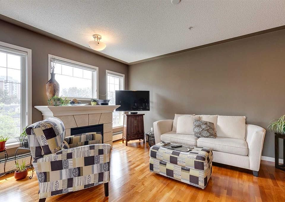 2416 Erlton St SW Calgary, AB, T2S3B7 - Apartments for Rent | Zillow