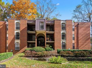 3356 Woodburn Rd APT T3, Annandale, VA 22003