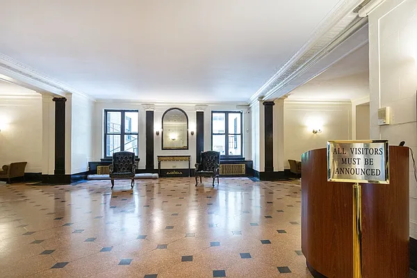 Rented by Rita S Citrin, LREB | media 34