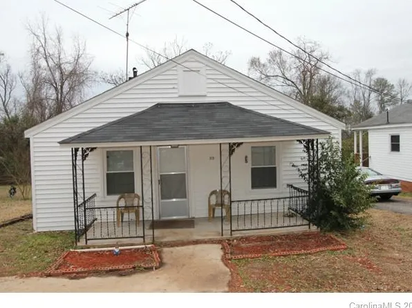 312 E Burnsville St, Wadesboro, NC 28170