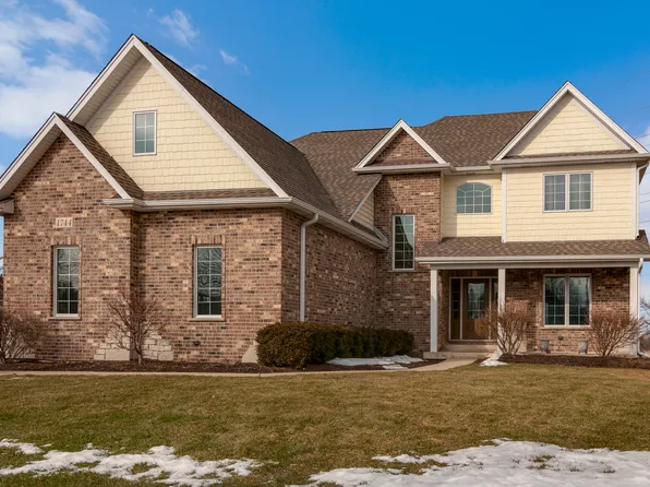 1744 Shetland Ct, Aurora, IL 60502