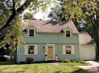 59 Continental Dr, Rochester, NY 14618