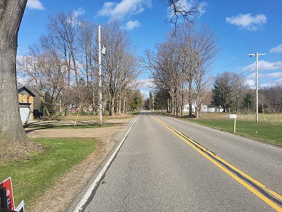 4th image of 16631 Devereaux Rd