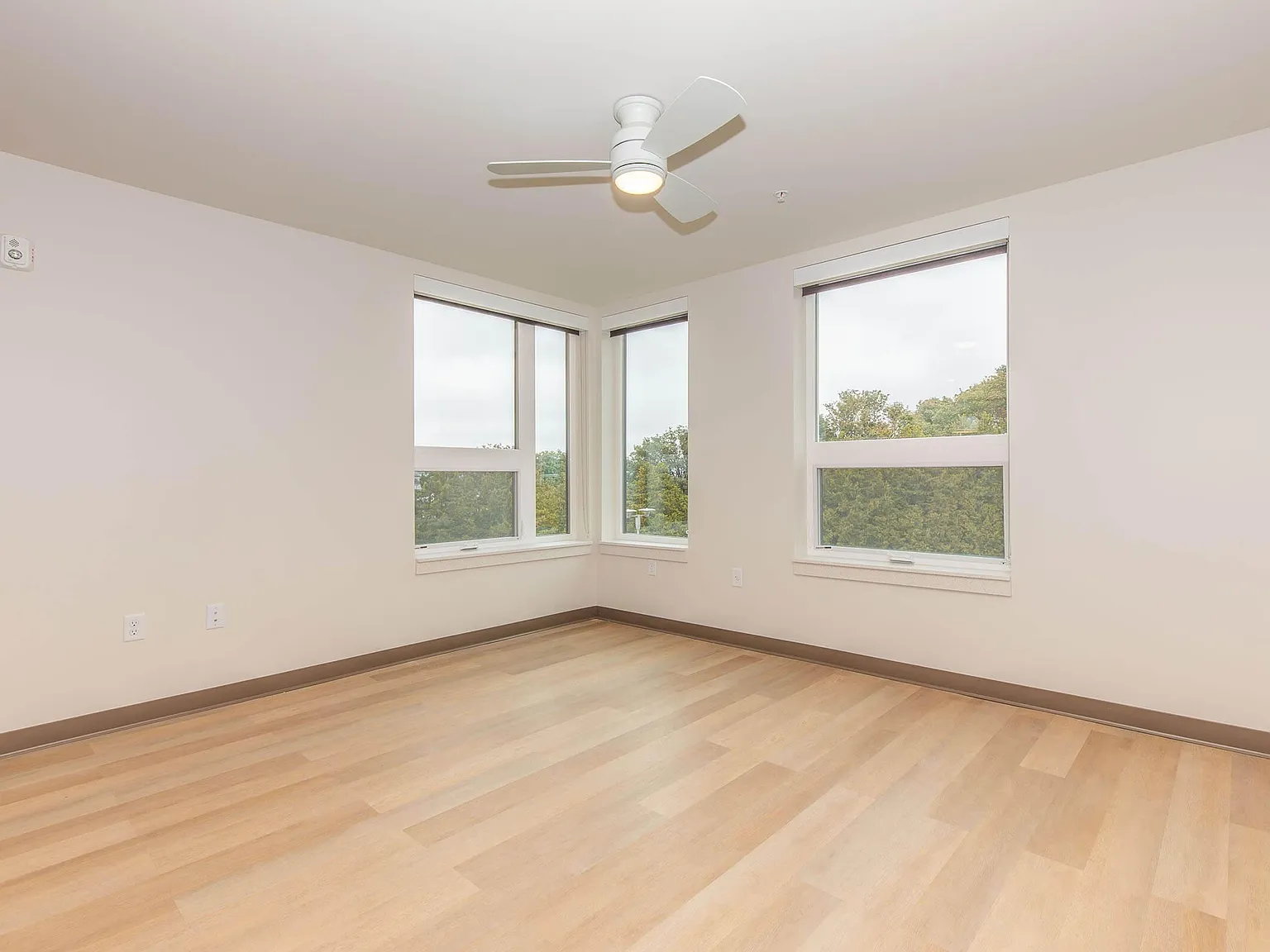 Beacon Pacific Village Apartments — Photo 3