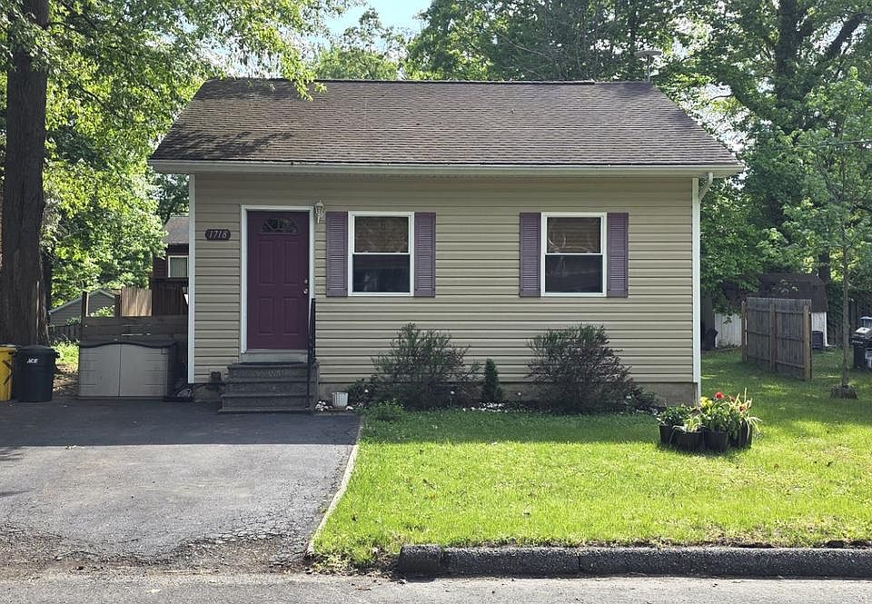 1st image of 1718 Ridgely Rd